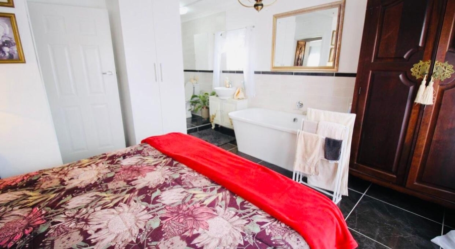 3 Bedroom Property for Sale in Christmas Rock Eastern Cape